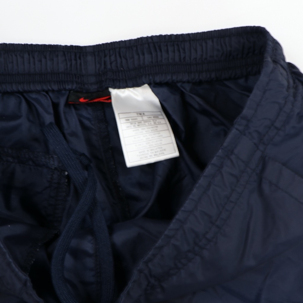 travis scott mini swoosh